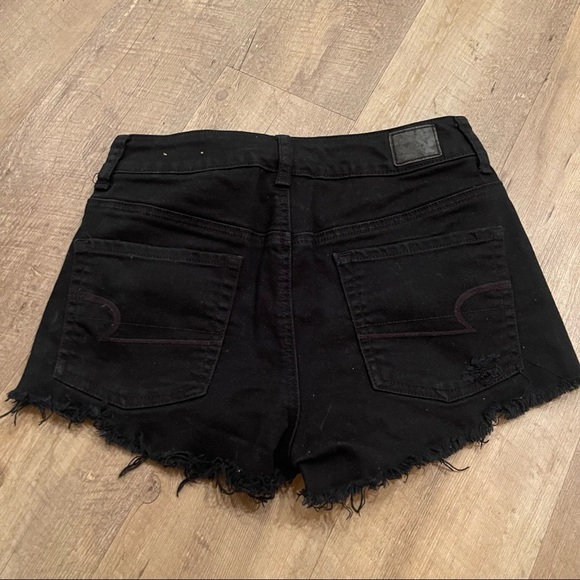 American Eagle | Hi Rise Festival Black Distressed Shorts - Picture 8 of 8